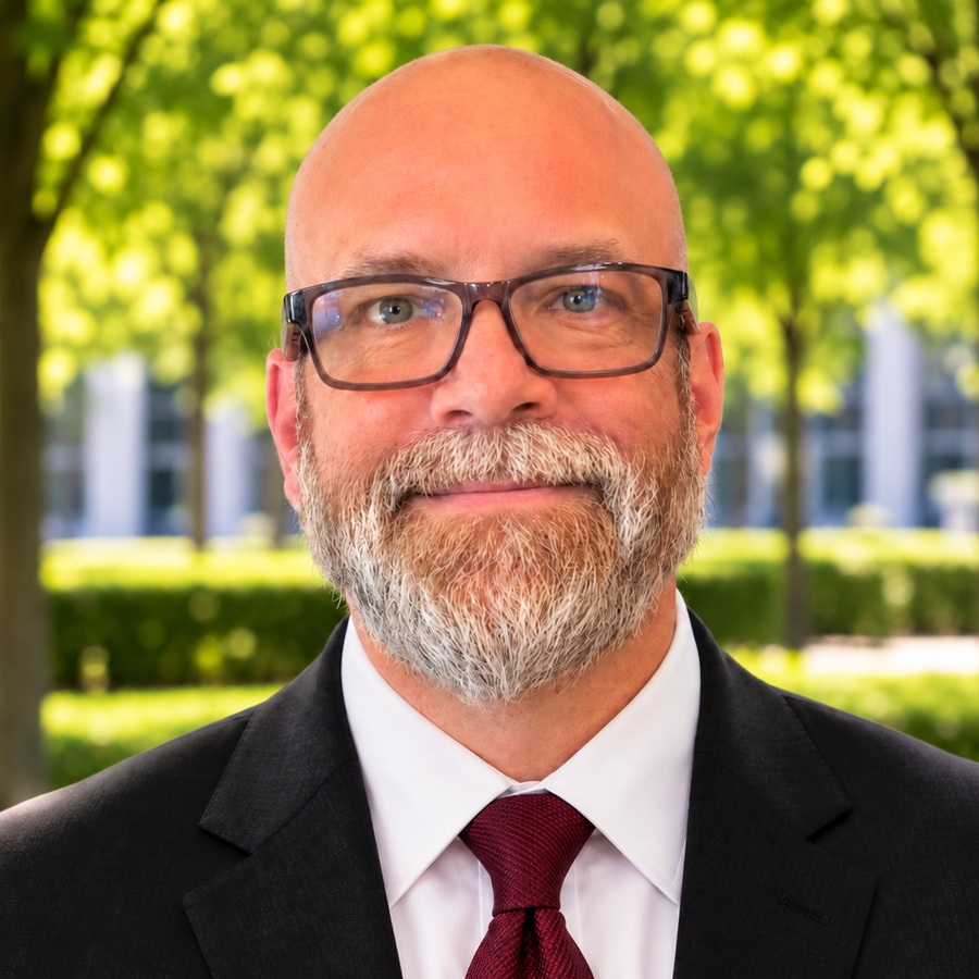 Robert Trautmann, Esq., Attorney at Simon Law Group, LLC